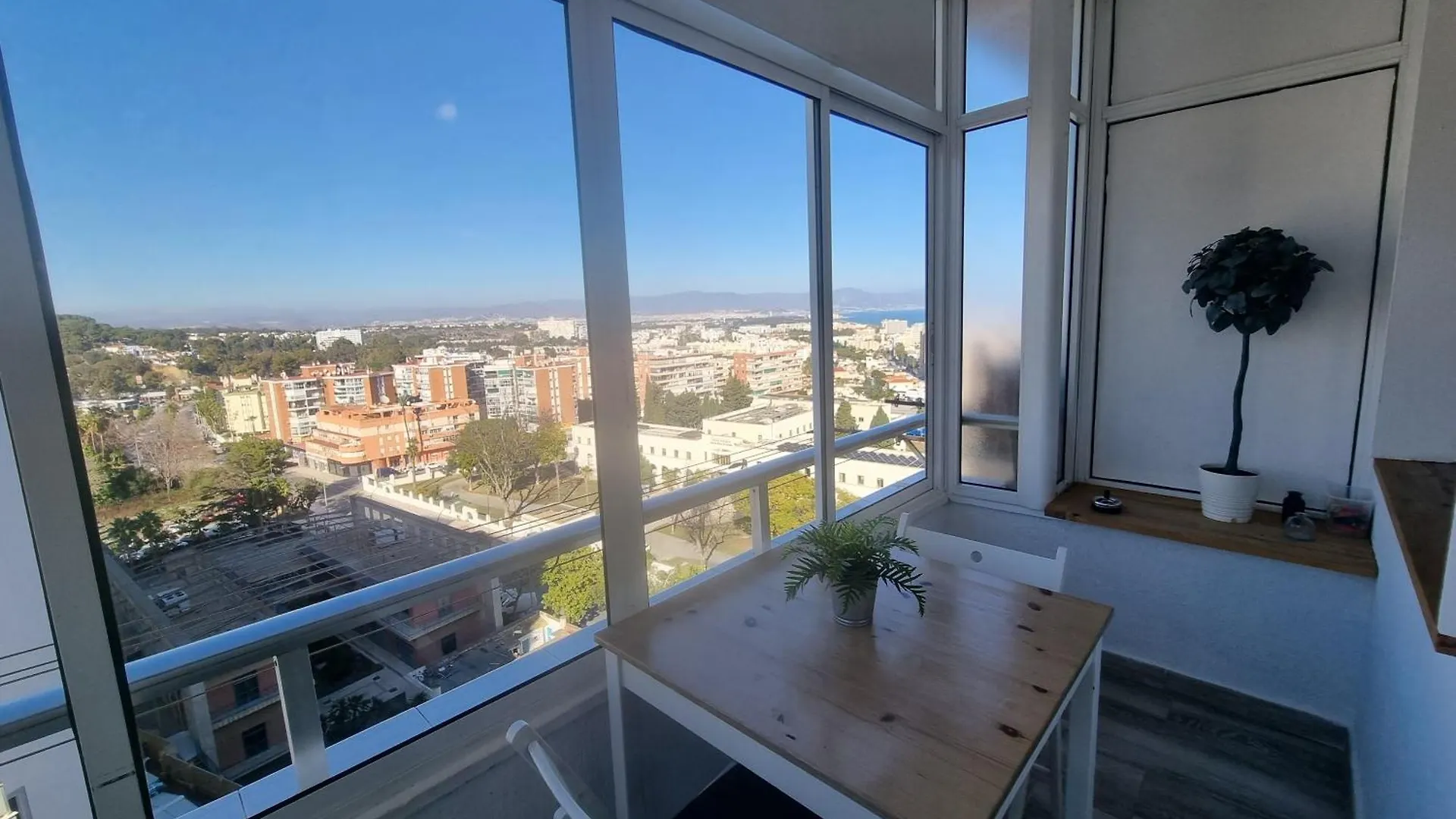 Bonito Estudio Con Vistas, Centro Apartment Torremolinos