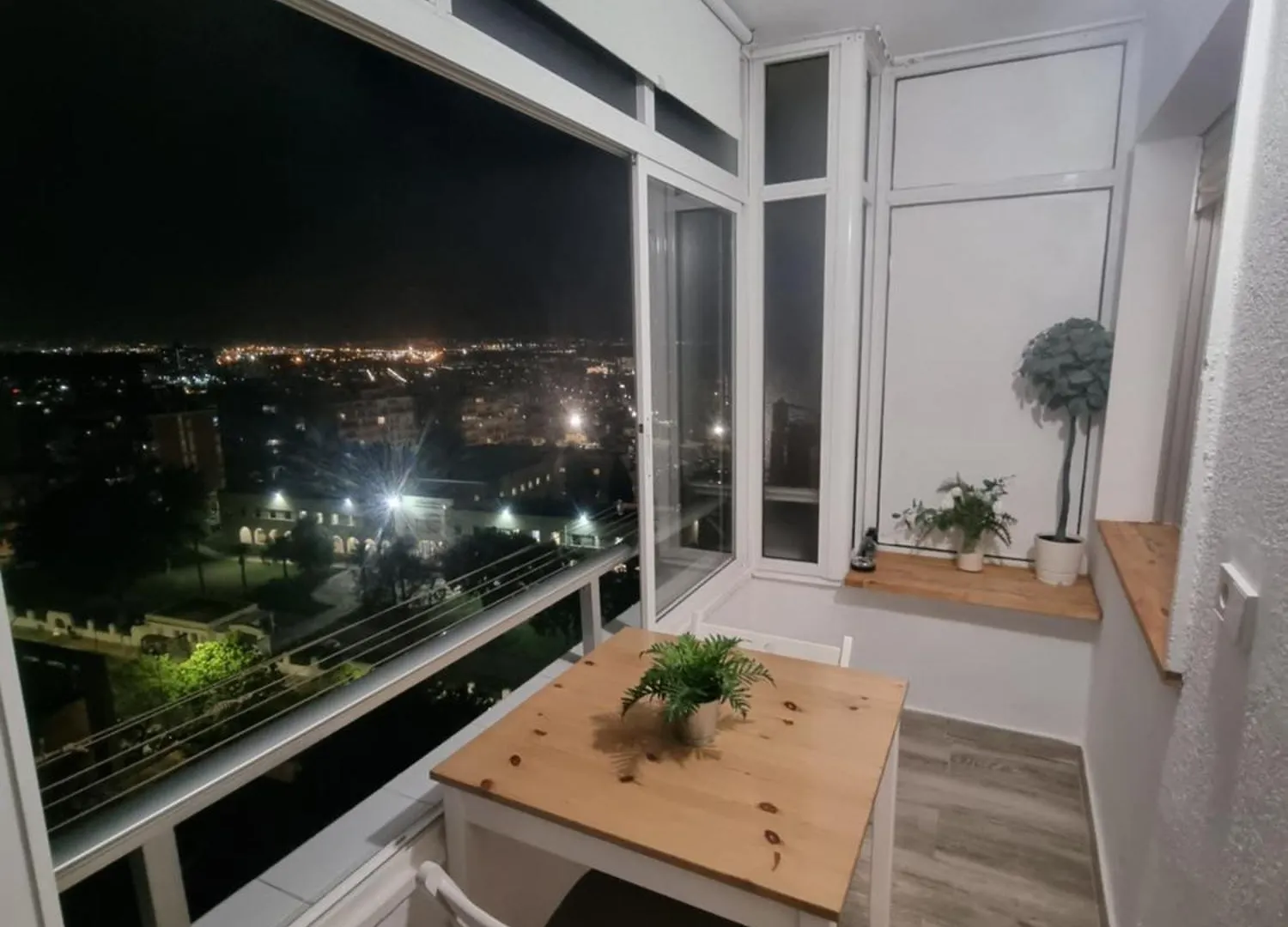 Bonito Estudio Con Vistas, Centro Torremolinos Spain